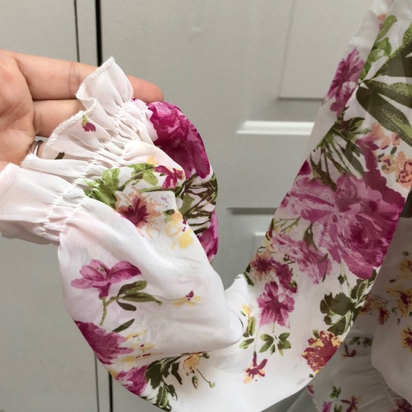 Floral top, sheer blouse. - Picture 4 of 7